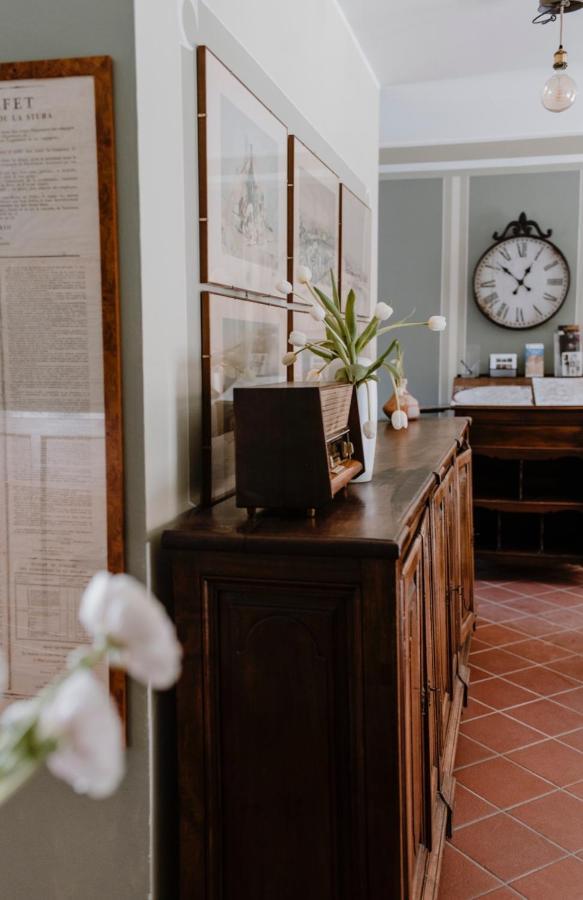 Casa Barbabuc Hotel Новело Екстериор снимка